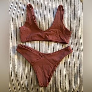 NWOT Dusty Rose bikini small